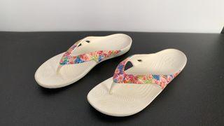 crocs women 9 | Shoes | Carousell Singapore