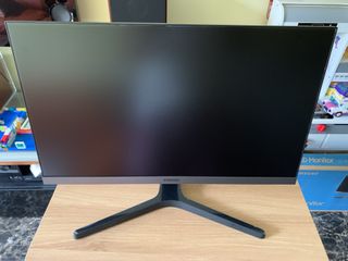 （分類：）位於 。 由 rhui3012 提交（商品編號 1026024649，圖片 1）。簡介： 。