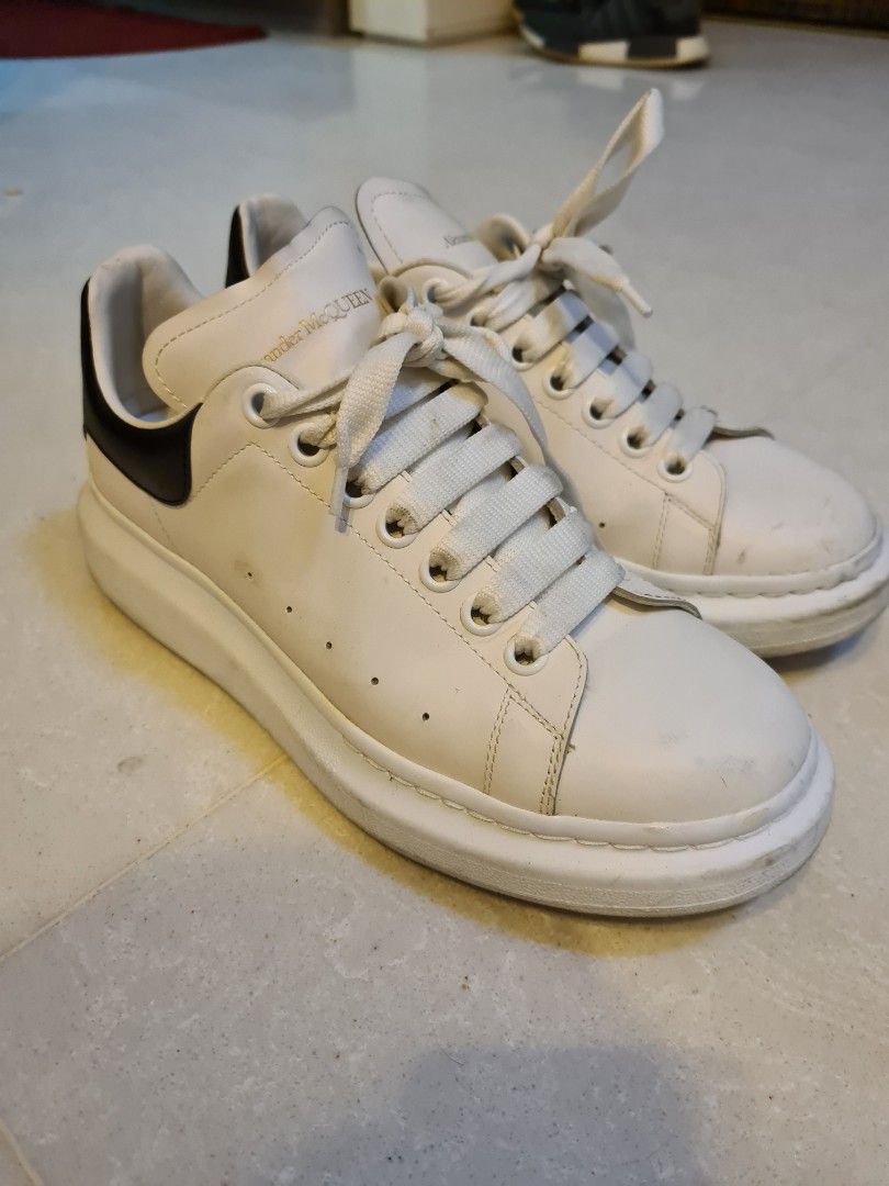 Mcqueen best sale studded sneaker