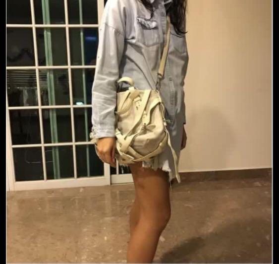 Alexander Wang Kirsten Cream Tote Bag Women s Fashion Bags Wallets Tote Bags on Carousell