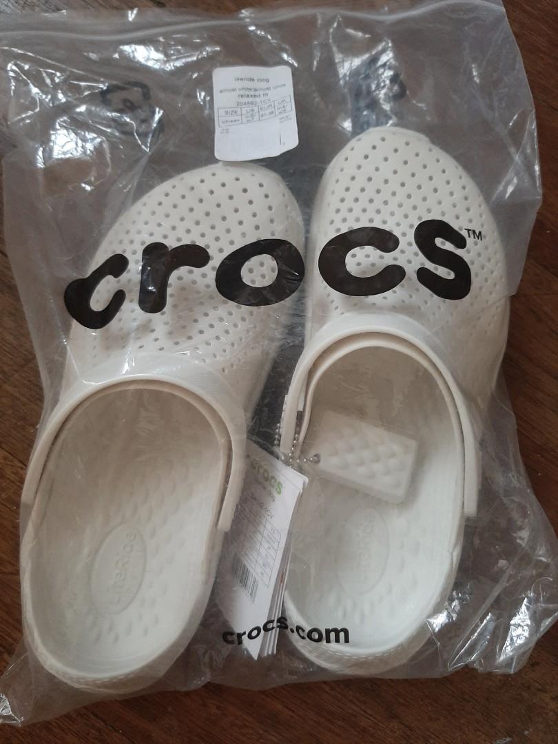 crocs w7 size