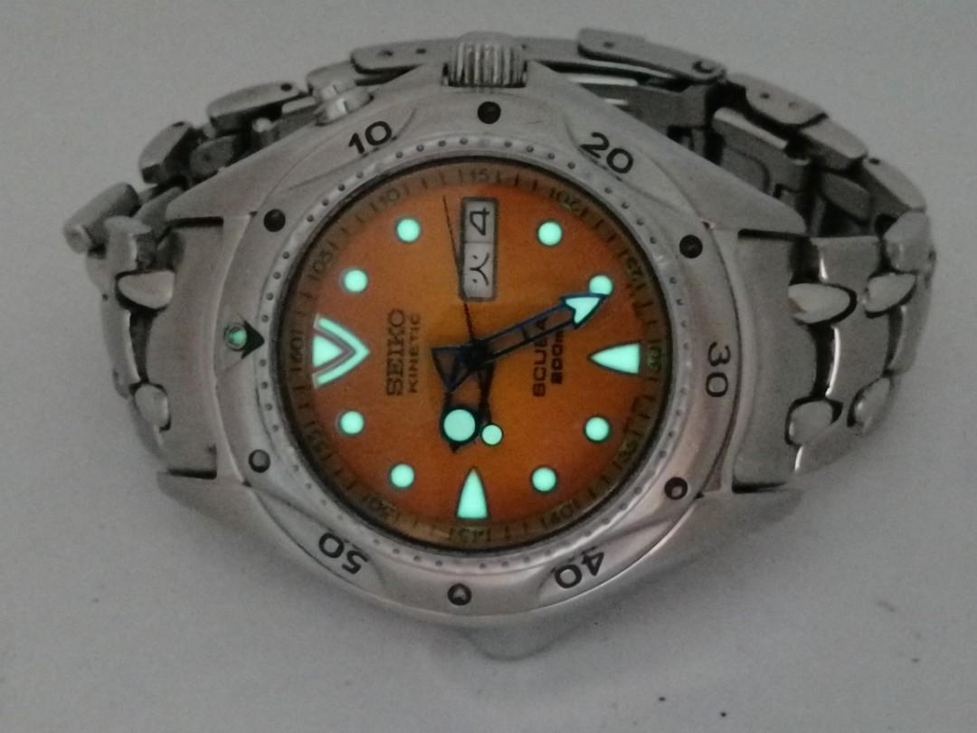 Authentic SEIKO Pippin fin orange watch, Men's Fashion, Watches &  Accessories, Watches on Carousell