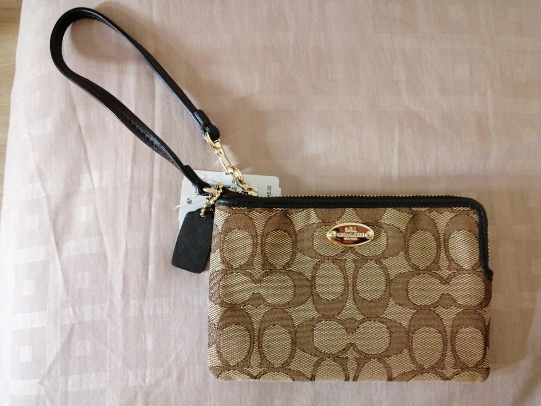 coach pouch price