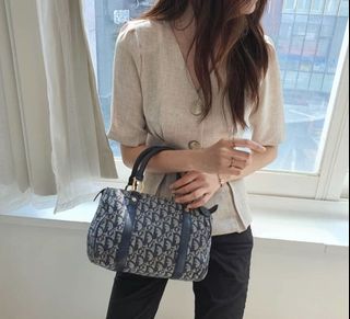 （分類：）位於 。 由 clarahkk 提交（商品編號 1025949713，圖片 1）。簡介： 。