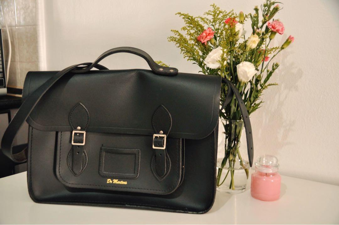 dr martens sling bag