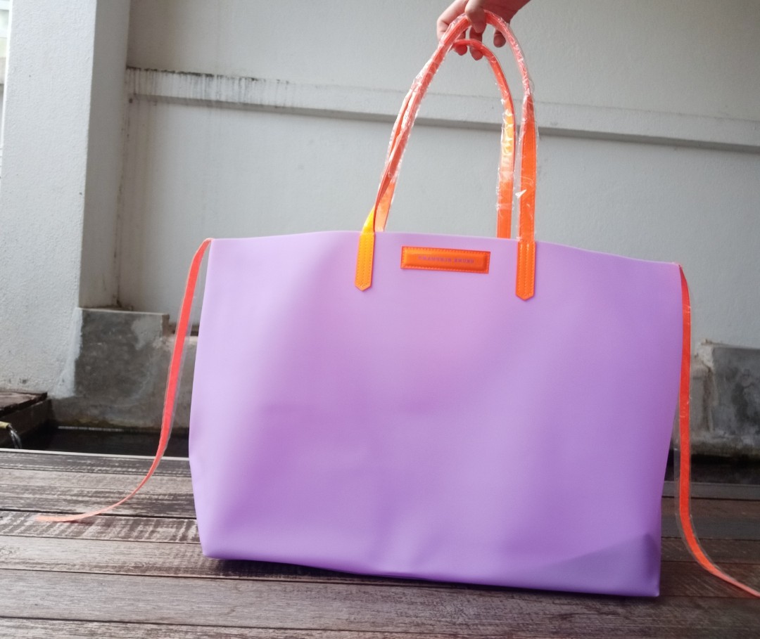 elephant tote