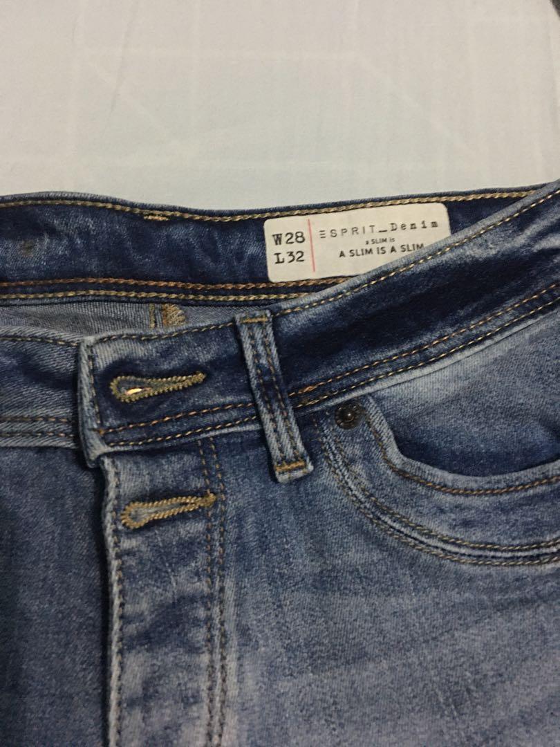 Esprit Denim (Category: Other Bottoms) located in Iligan City. Submitted by hello_imaliah (Listing ID 1025997720, Image 3). Description: .