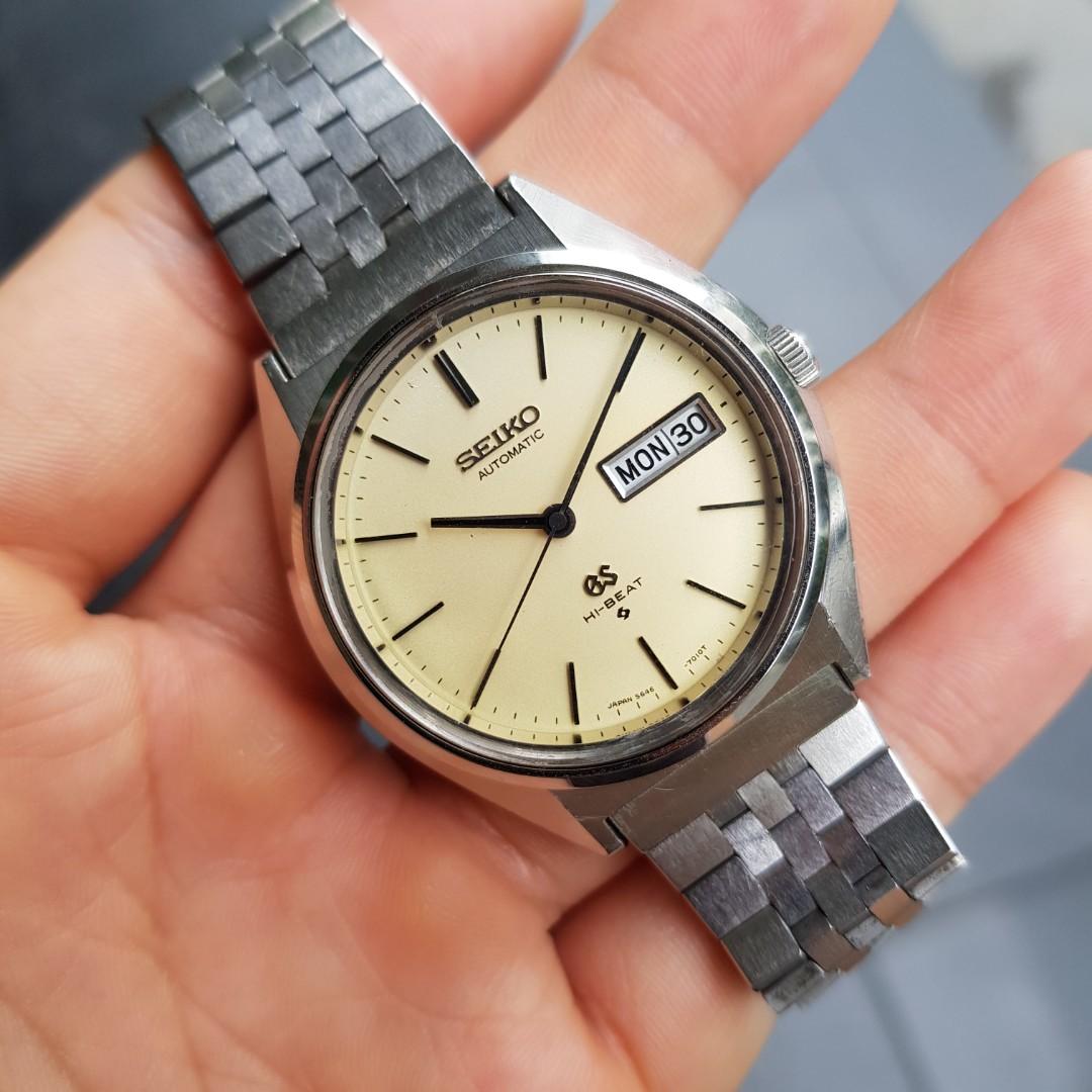 Grand Seiko 5646-7010 with original bracelet, Mobile Phones & Gadgets,  Wearables & Smart Watches on Carousell