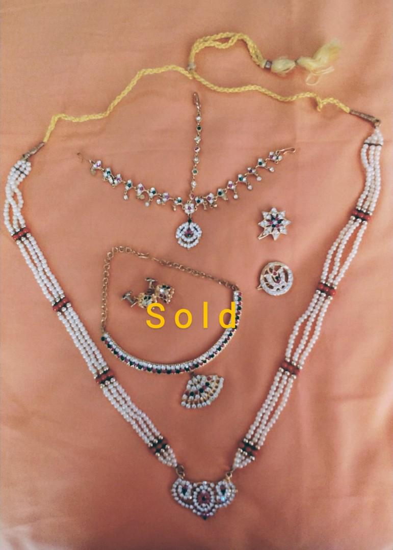 Indian Costume Jewellery Set, Women's Fashion, Jewelry & Organisers