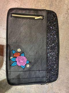 Laptop bag or sleeves case