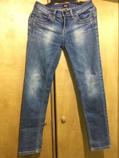 (Category: ) located in . Submitted by bugays (Listing ID 1025864981, Image 1). Description: .