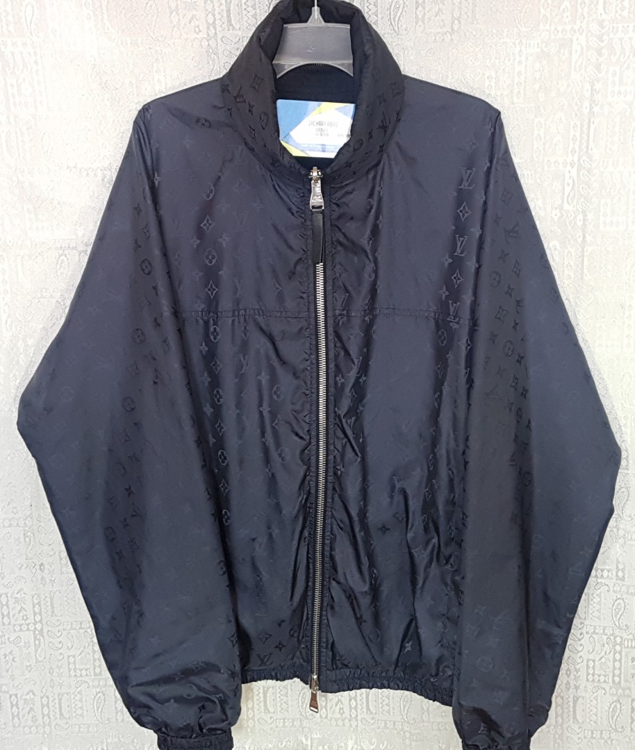 Louis Vuitton Monogram Reversible Jacket, Men's Fashion, Coats, Jackets and  Outerwear on Carousell