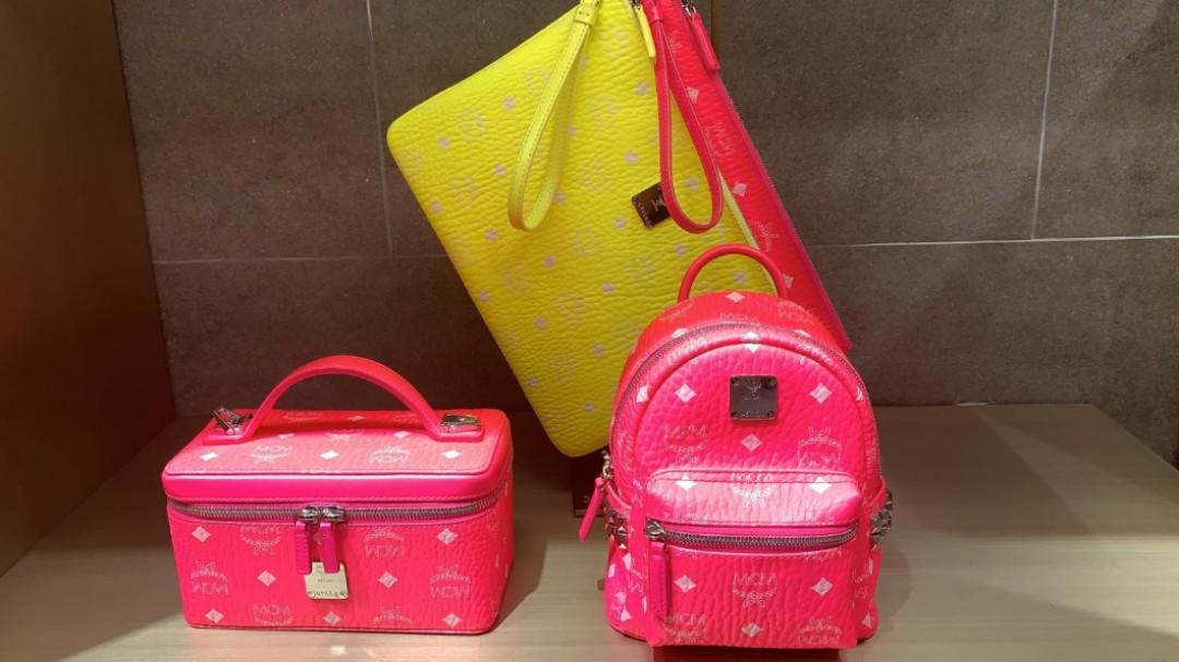 MCM NEON PINK YELLOW EDITION ROCKSTAR VANITY CLUTCH WRISTLET