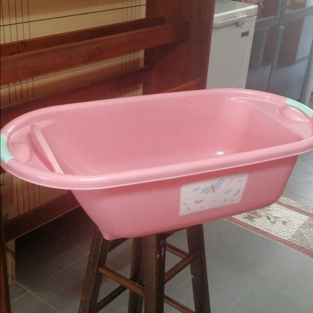 shnuggle bath mothercare