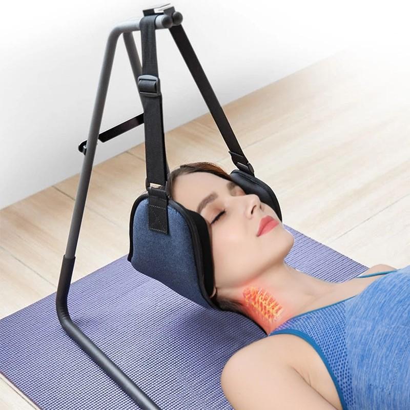 Neck clearance elastic band