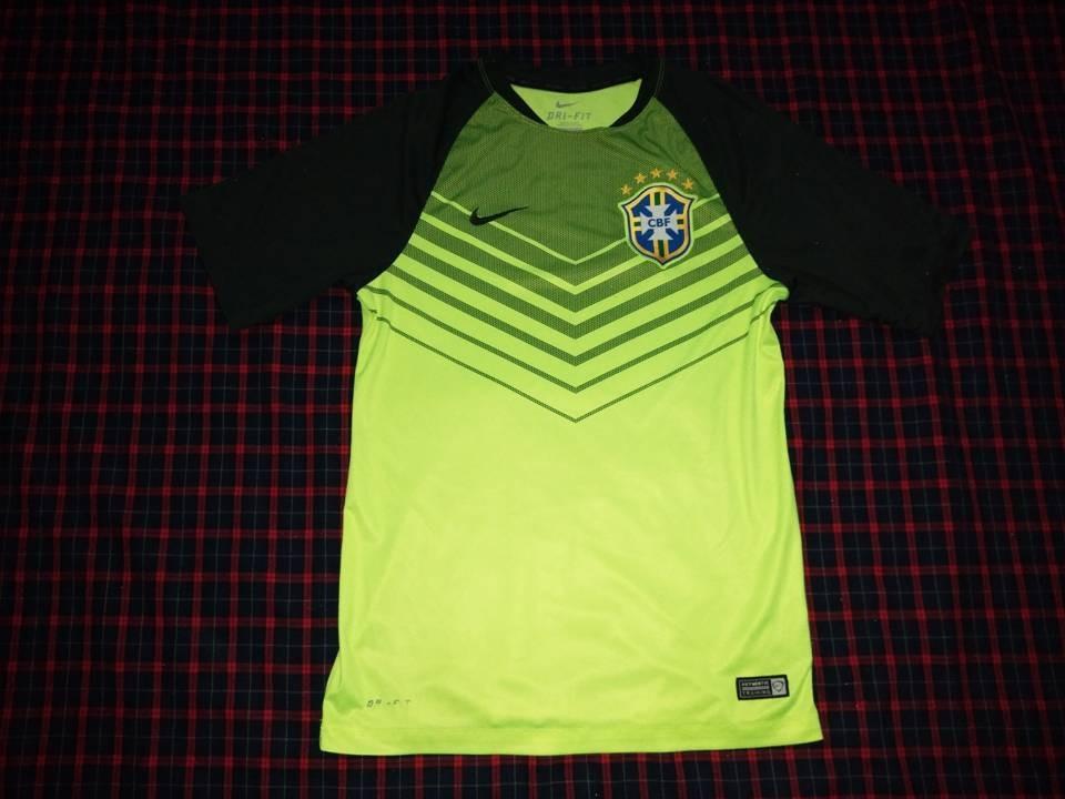 Nike Brazil Training Jersey S (Kod JC8546), Men's Fashion, Tops & Sets,  Tshirts & Polo Shirts on Carousell