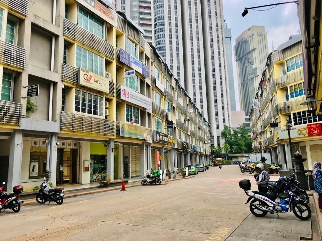 Office Unit Seksyen 8 Petaling Jaya Near Pj New Town Lrt Property Rentals On Carousell