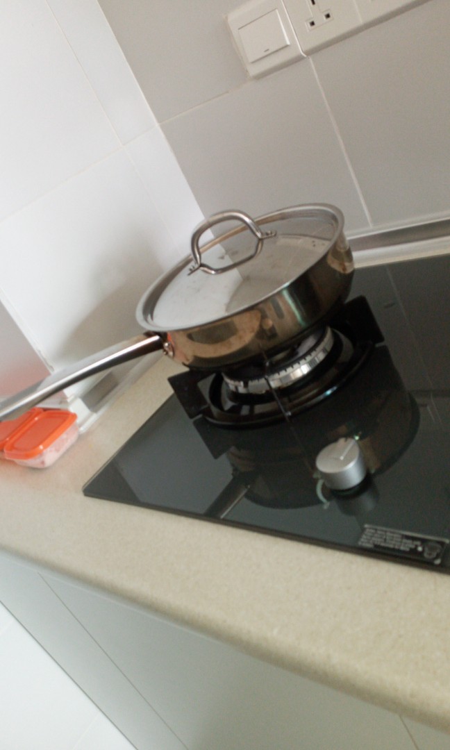 PAN, Furniture & Home Living, Kitchenware & Tableware, Cookware & Accessories on Carousell