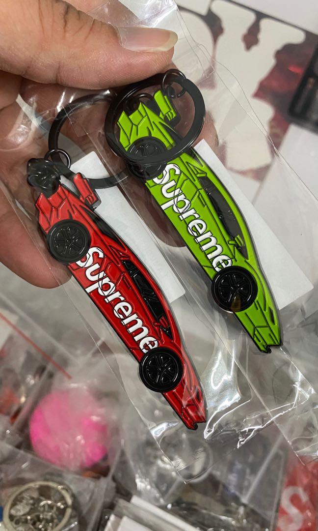 Supreme top car keychain