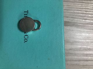 (Category: ) located in . Submitted by shoppel (Listing ID 1025907046, Image 1). Description: .