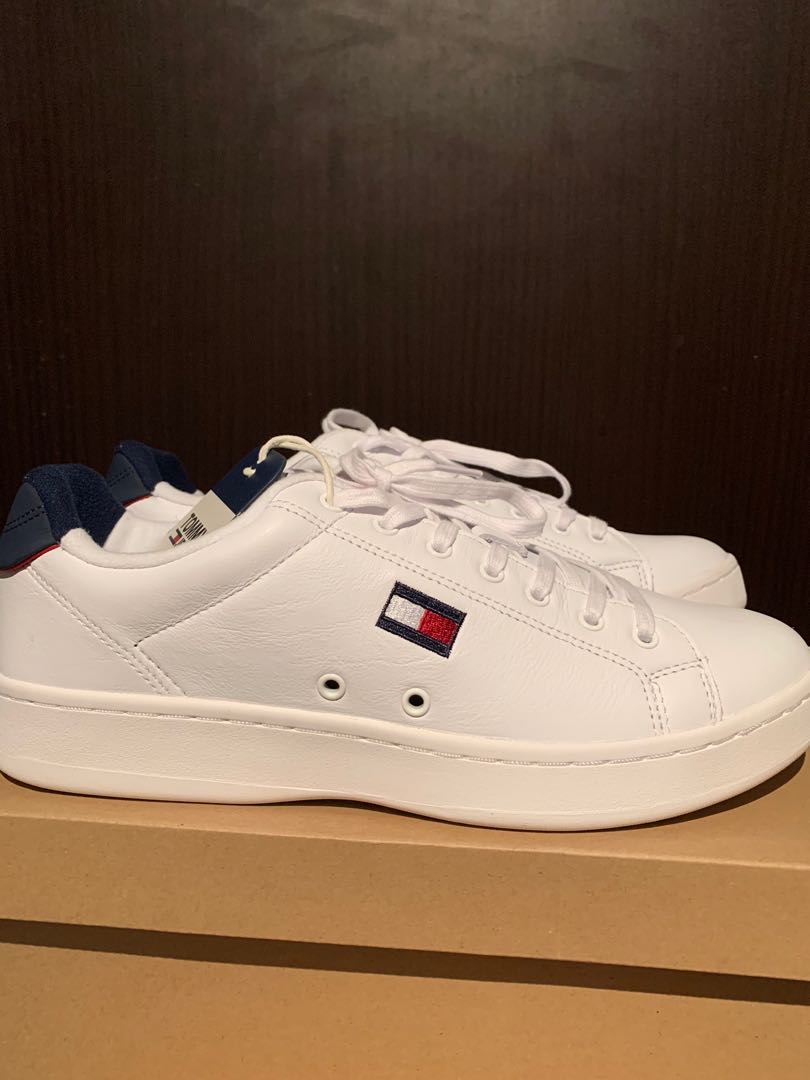 White shoes cheap tommy hilfiger