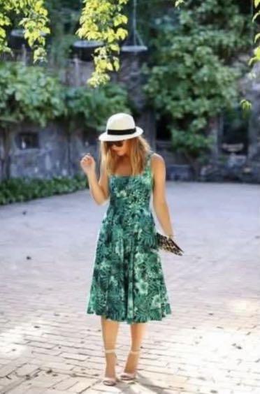 Zara Green Leaves S S Flared Skater Midi Skirt Women s Fashion Dresses Sets Dresses on Carousell