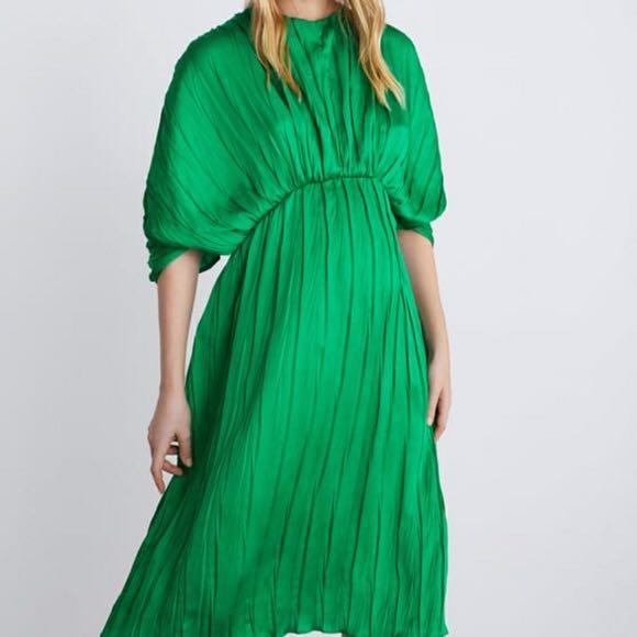 green pleated dress zara
