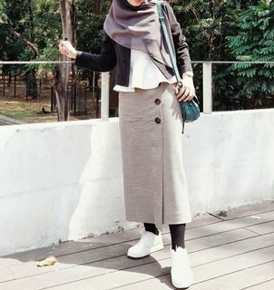 (Kategori: ) berada di . Dikirim oleh dst27 (ID iklan 1025813310, Gambar 1). Deskripsi: .