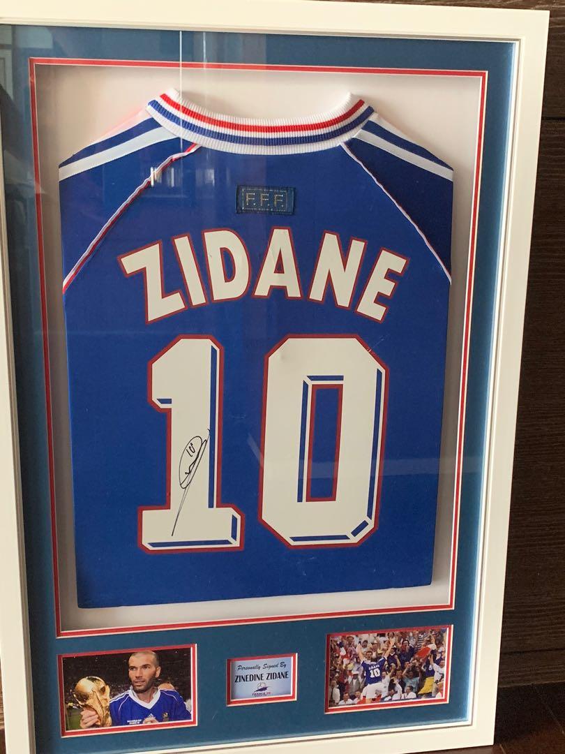 Zidane signed shirt hotsell