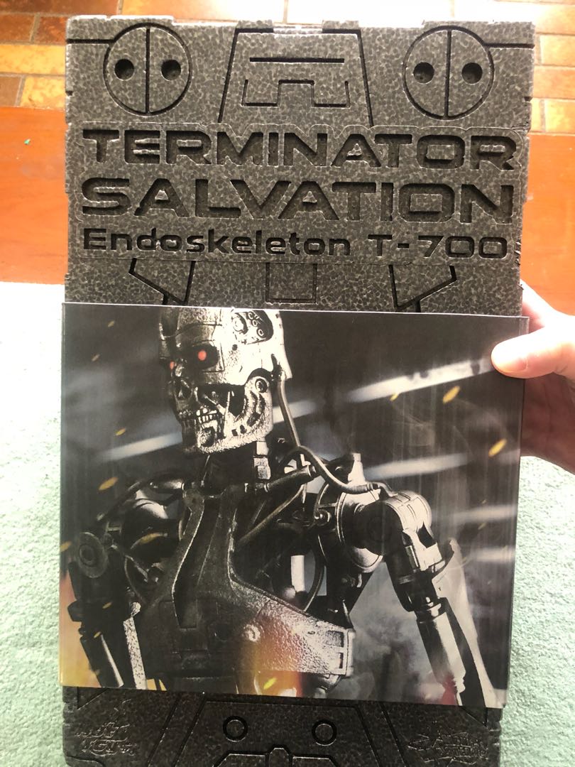 全新連啡盒hot Toys 1 6 Terminator Salvation T 700 Endoskeleton 玩具 遊戲類 玩具 Carousell