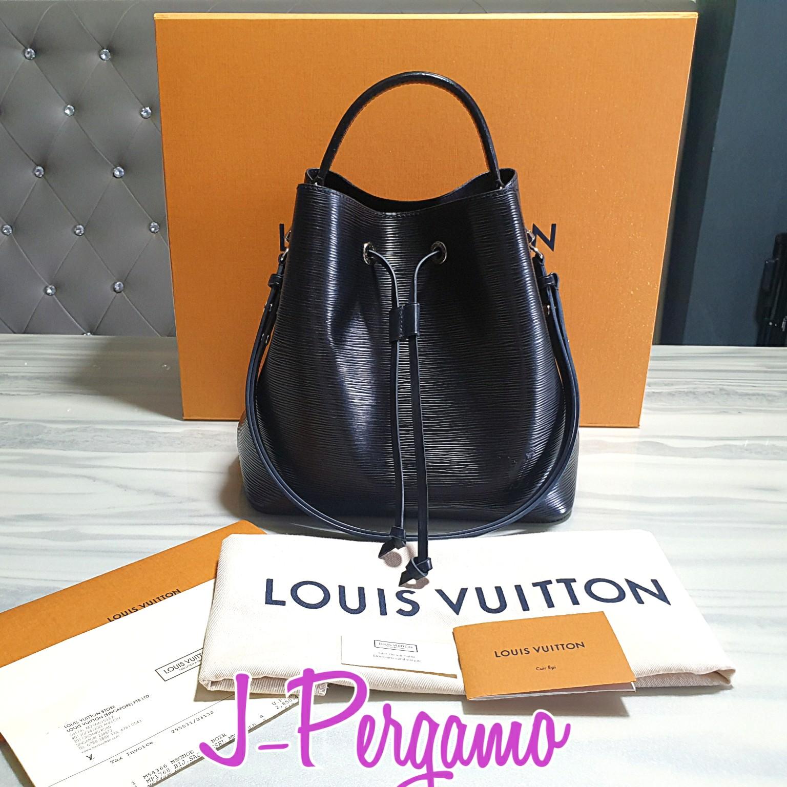 Louis Vuitton NeoNoe Epi Noir Black in Leather with Silver-tone - GB