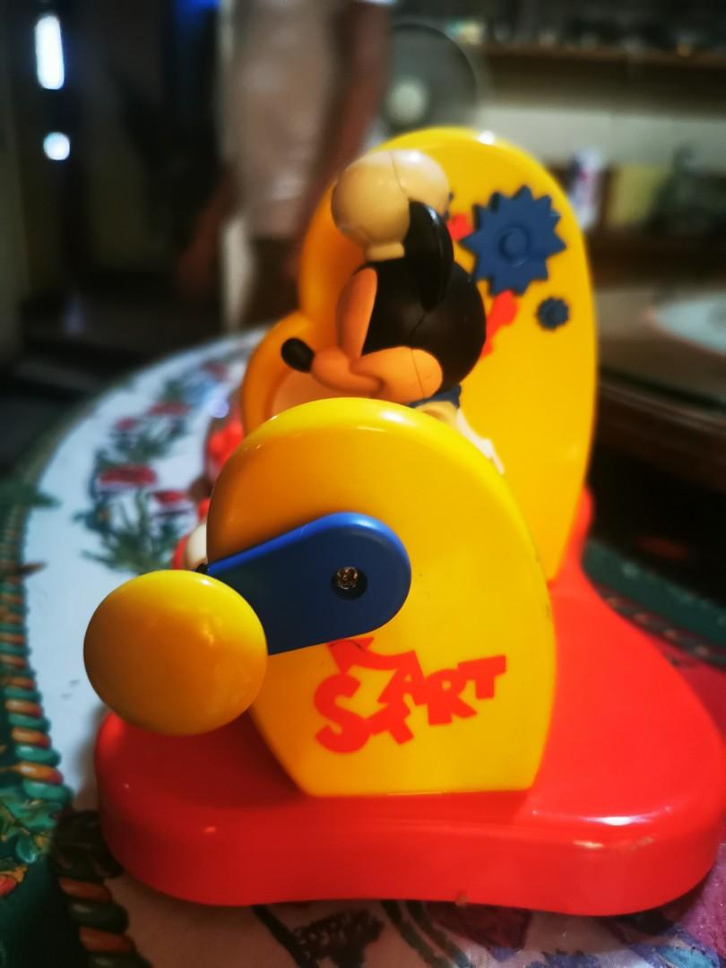 Baker Mickey Mouse (Category: Bakeware) located in Quezon City. Submitted by belikabim2014 (Listing ID 1026075669, Image 2). Description: Mickey mouse baking set up with lever to move mickey Sold as is no other accessorirs 5 inches high x 10 inches long Shpng via courier of choice under buyers account Payment advanced by rider.