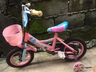 chicco red bullet balance bike set