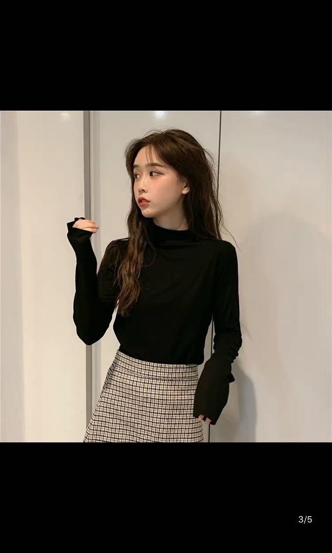 Thin store black turtleneck