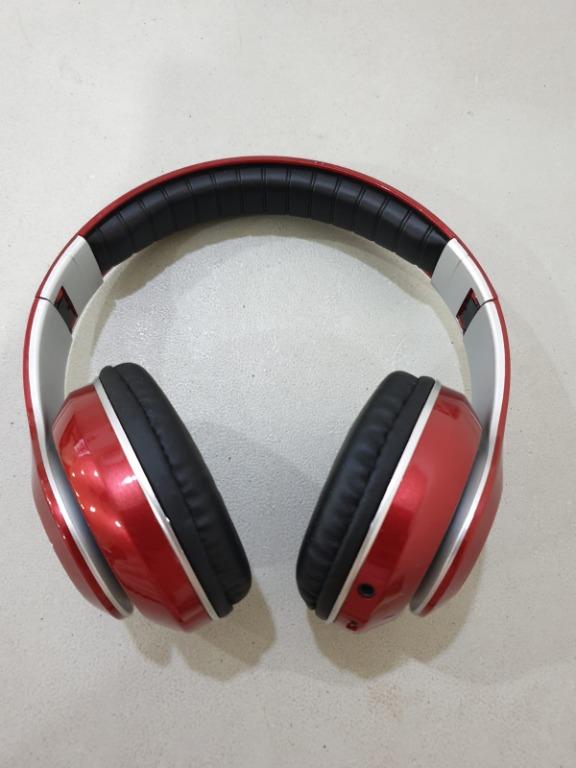 red black headphones