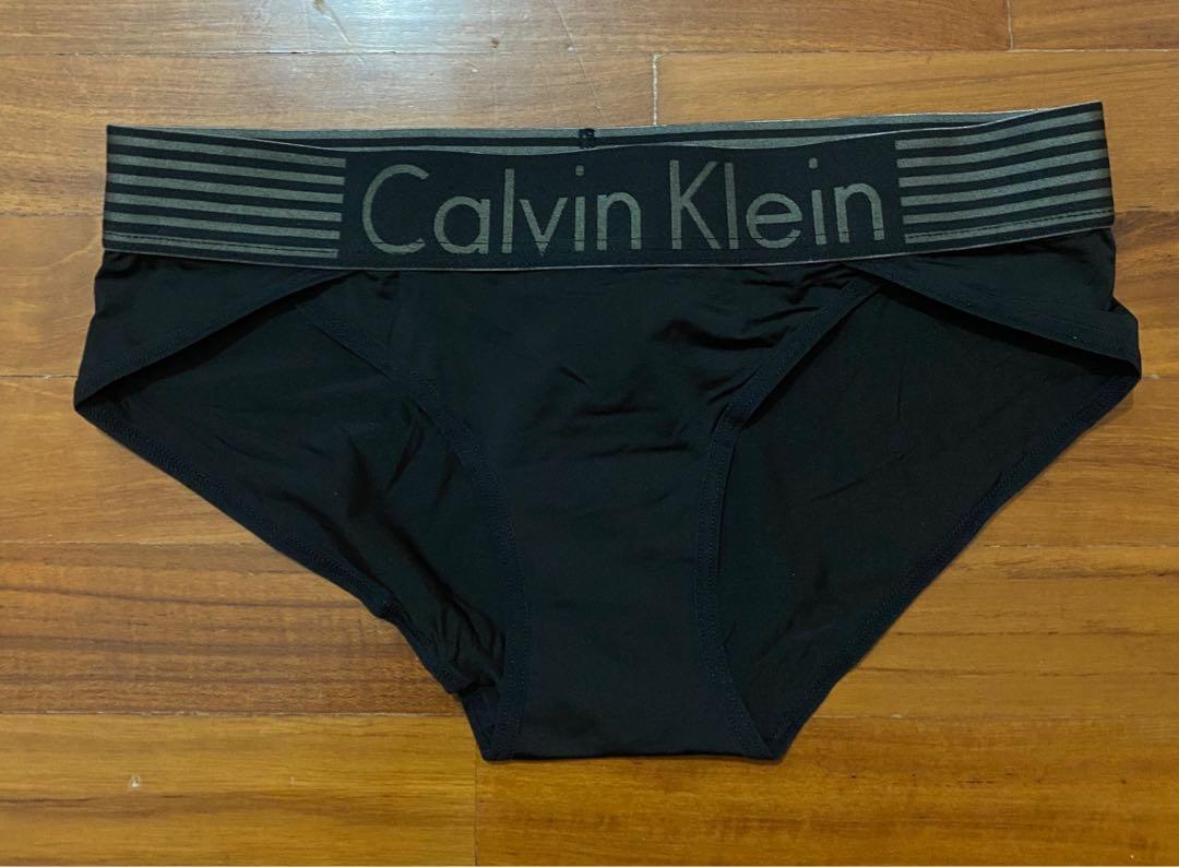 Calvin Klein Hello Kitty Valentines Lingerie & Boxers Set