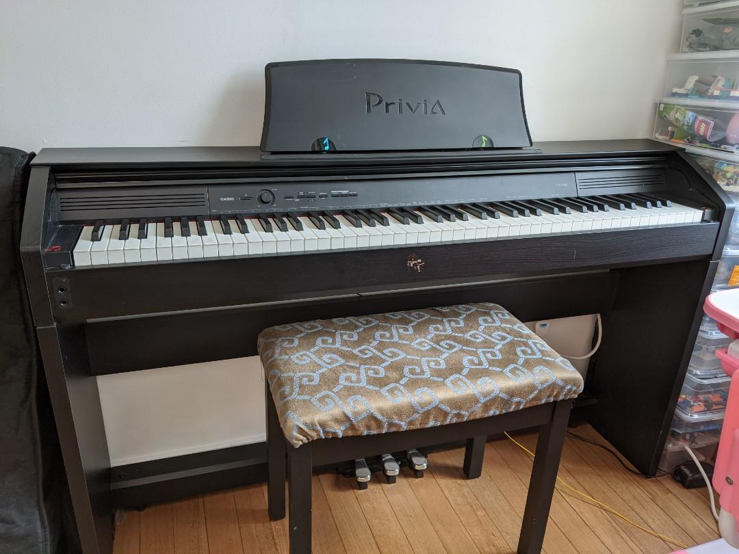 Casio PX750 Privia Digital Piano, Hobbies & Toys, Music & Media