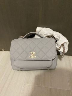 （分類：）位於 。 由 rickiebb 提交（商品編號 1026207197，圖片 1）。簡介： 。