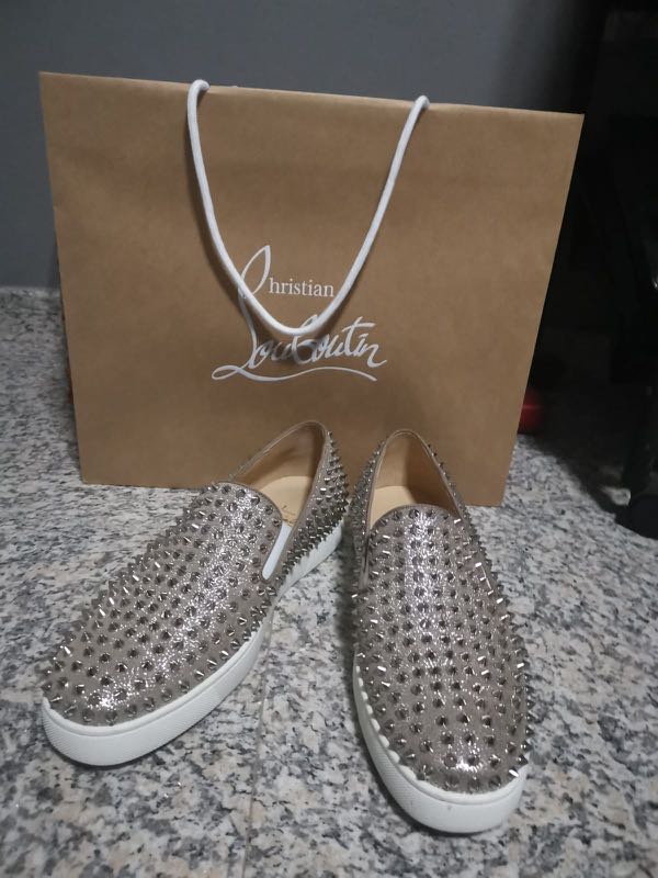 roller boat louboutin