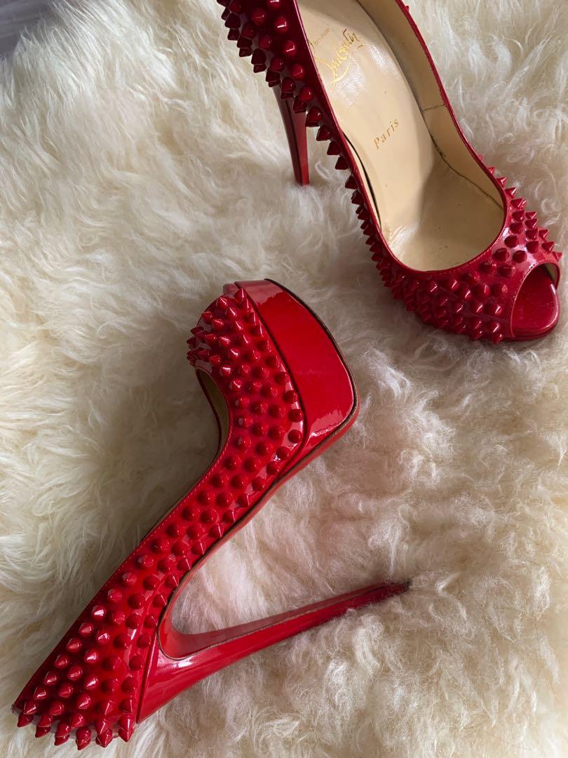 Cheap red bottom best sale shoes under $1