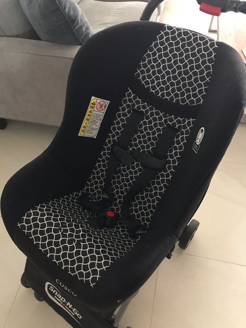 Cosco Scenera car seat with Snap n Go stroller, Babies & Kids, Going