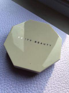 Fenty beauty highlighter duo