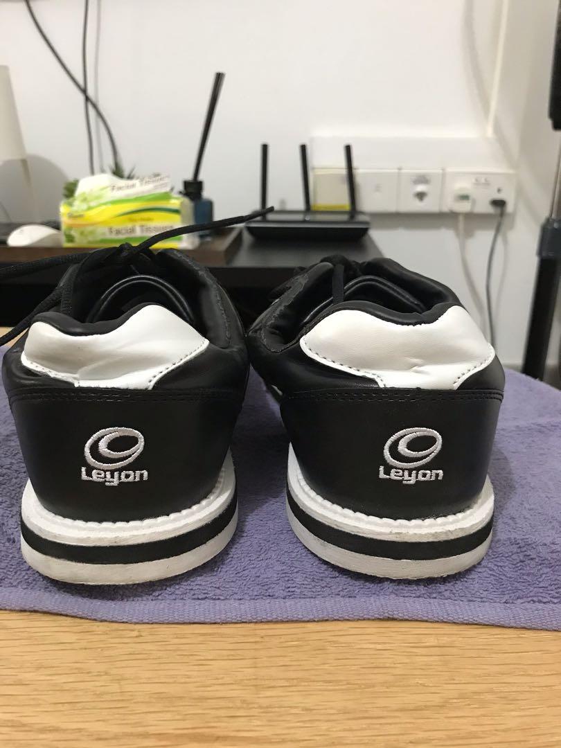 *URGENT SALES* Full set Rh reactive Bowling Ball 15lb with 2 ball bag