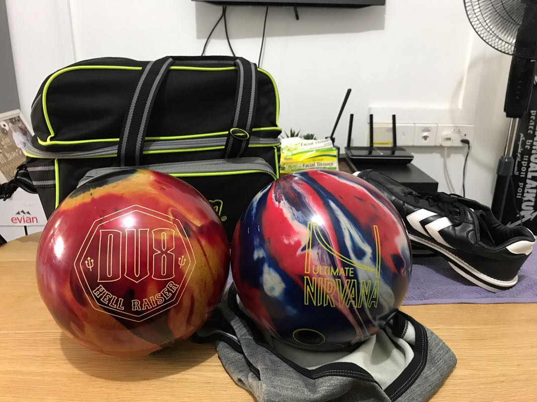 *URGENT SALES* Full set Rh reactive Bowling Ball 15lb with 2 ball bag