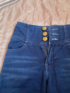 (Category: ) located in . Submitted by purdystuff (Listing ID 1026166121, Image 1). Description: .