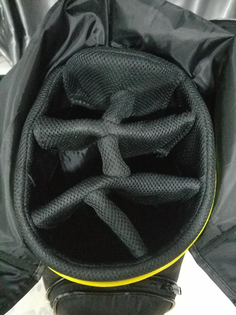 IGNIO golf bag, Sports Equipment, Sports & Games, Golf on Carousell