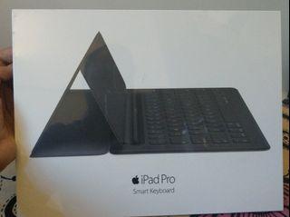 ipad pro 12.9 smart keyboard