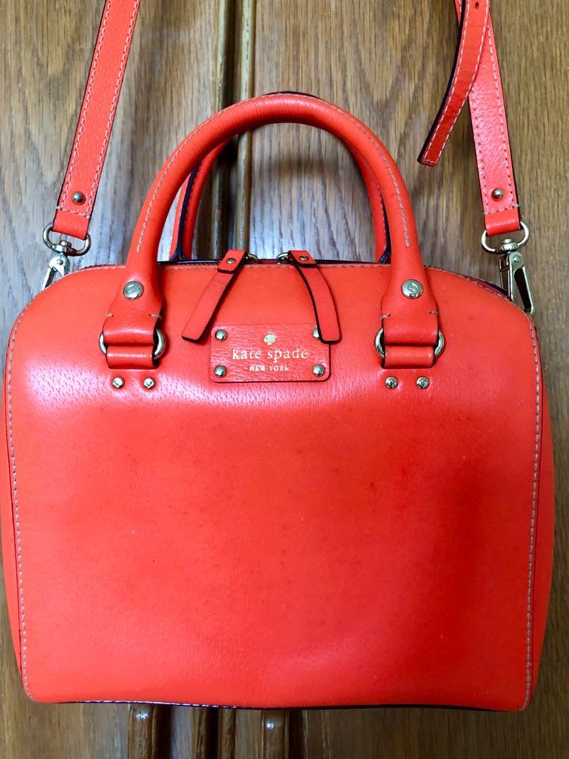 Kate Spade Wellesley Alessa leather bag in Coral , Women's Fashion, Bags &  Wallets, Cross-body Bags on Carousell