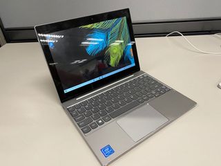 （分類：）位於 。 由 KayaCheung8 提交（商品編號 1026114341，圖片 1）。簡介： 。