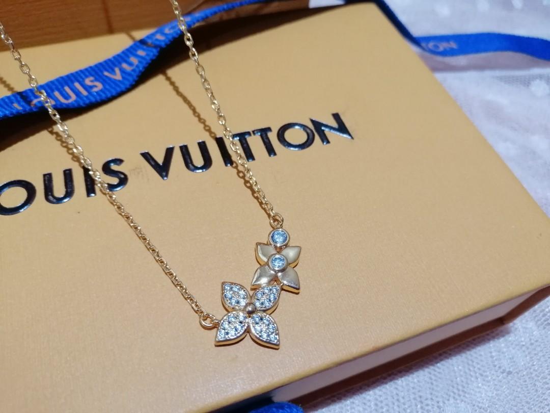 Louis Vuitton Star Blossom Pendant Necklace, Women's Fashion